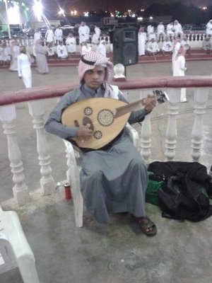 ‏الذي لا يحترم الفن  ليس له احترام عندي