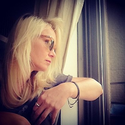 foiering's profile picture. 