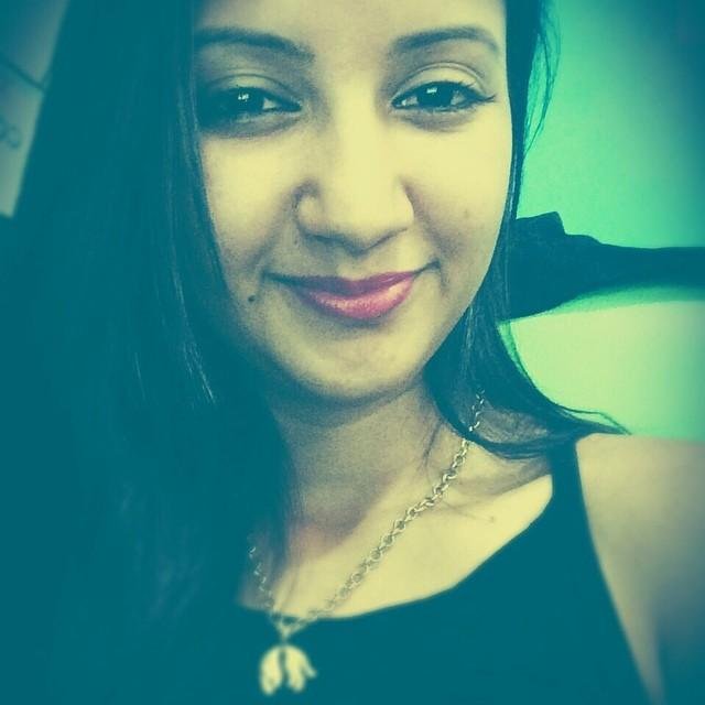 gleydrosa's profile picture. Curtindo cada momento da minha vida...