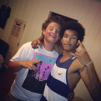 Whats poppin! Been thuggin sense 98'  yall show a nigga some love!