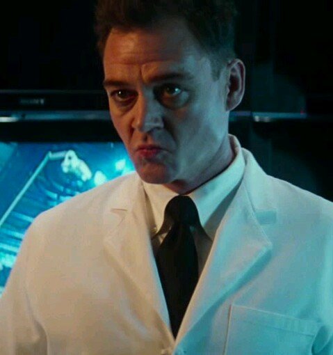 I'm Dr.Kafka and I work at Ravencroft