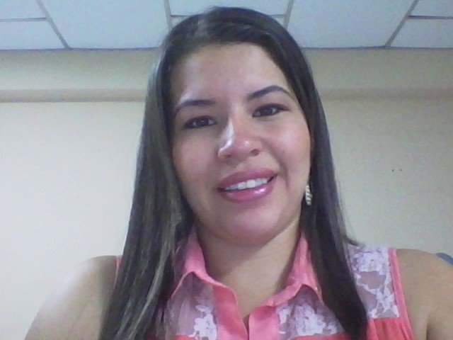 Angela Echeverri