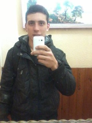 La realidad ofrece todo lo que pides, y el tiempo avanza segun como lo vives ♪