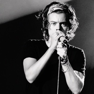 Please go follow @ecstxsyharry ! She follows back! @ecstxsyharry