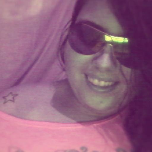 ♥ “Para estar junto não é preciso estar perto, e sim do lado de
dentro.
https://t.co/xApQtJSk6K