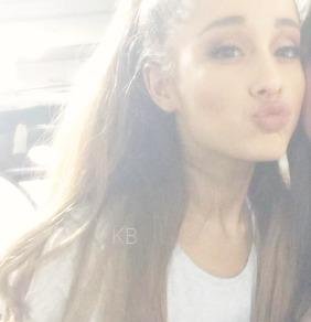 yasbutera's profile picture. ♡ this is the part when i break free, cause i can't resist it no more ♡