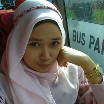 rousya_eka's profile picture. unpredictable