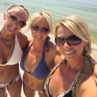 Mom of 4 beautiful kids!