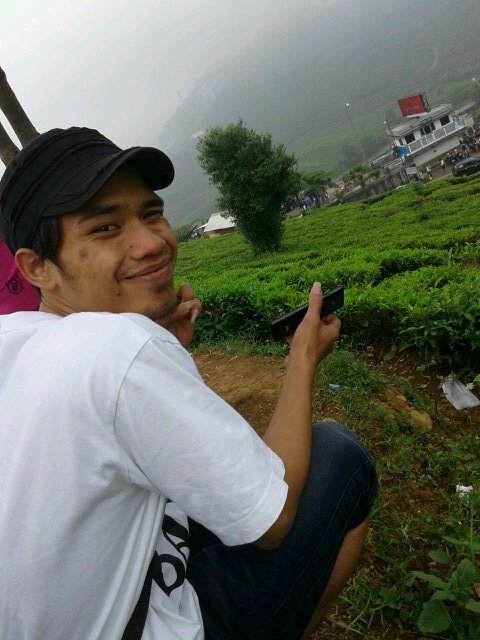 hidup sederhana ajah...