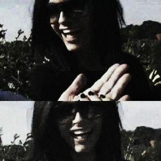 Kaulitz_one's profile picture. Tokio hotel, vida para todos los aliens丰♥ Mi vida y mi Trauma Diario :3 #Alien desde 2008♥    Hasta la fecha. 
TomK♥ my life
Leb' Die Sekunde♥