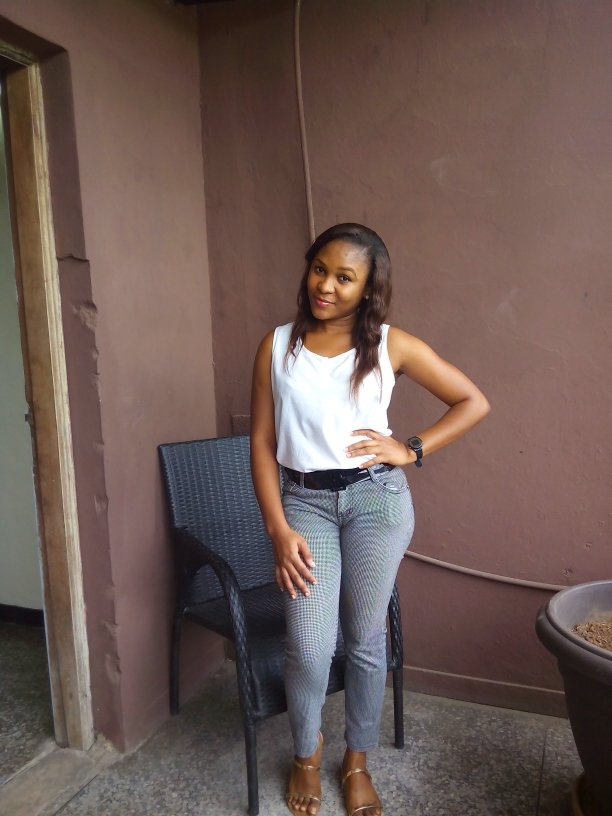 Raych_elle's profile picture. I'm one nutty girl...you sure would love me☺...     #team follow back