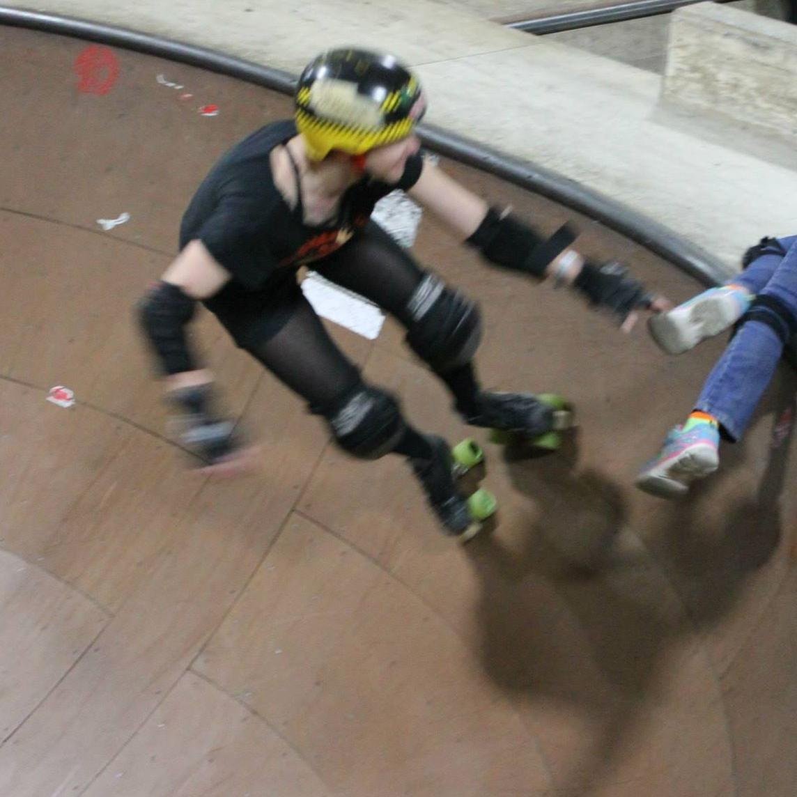 tryst242's profile picture. I have no idea what I'm doing.