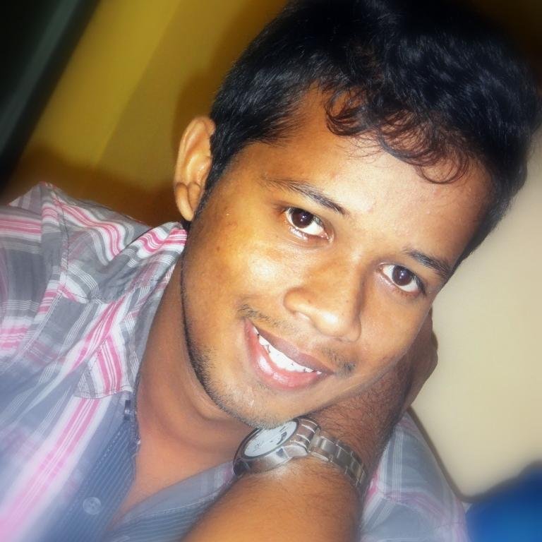 i am in normal for any topics and  like doing flattto any person speacially my frdz that's kidding,,