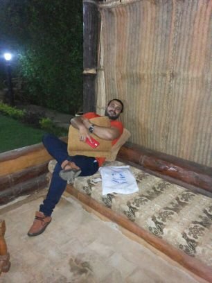 ‏نفسي الناس تحب بعض لوجه الله تعالى