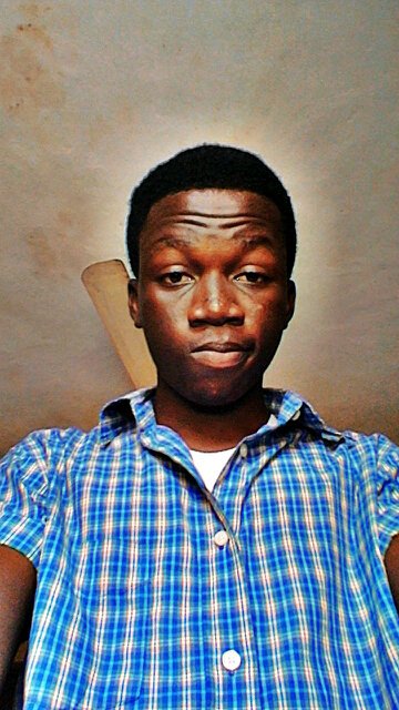 ade1damz's profile picture. 