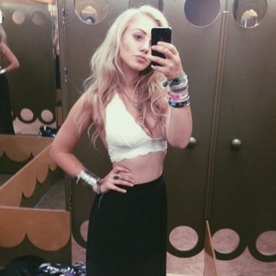 chenmahayhurst's profile picture. 