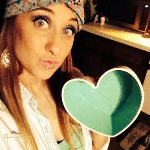 KKbitchhh's profile picture. Cαїяø ツ OVO, XO, You know how the rest go.. @tonybasscash is my ONE and ONLY!! #TheWeeknd #Drake #PartyNextDoor #TeamFollowBack