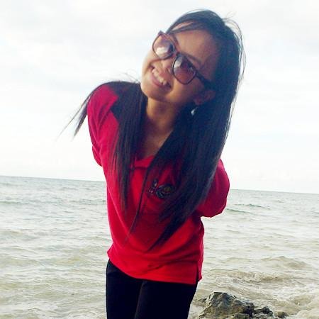 you don't know me by judging..but you know me by approaching :)