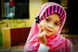 awkwardsey's profile picture. ariyana sofeiya