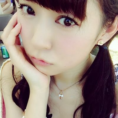 (　　薇蘭　　)