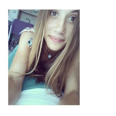 15. If you're doing anything that doesn't make you happy, then stop. Life's to short for that. Legen *wait for it* dary, LEGENDARY. {elles}.