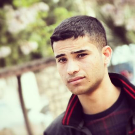 firar_y's profile picture. 