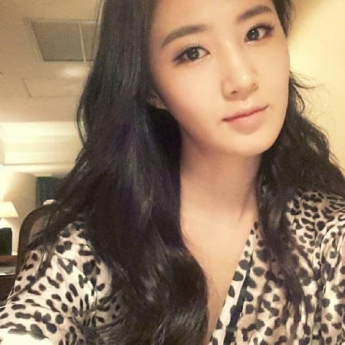 manis, tinggi, tanpa cacat | 6/9 awesome girls