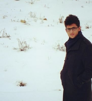 #طالب_جامعي سامج لا يؤمن إلا بما يثبته العلم بعيدا عن خرافات الدين , مو شرط كل ما أكتبه يعجبك ؛يمدحو الفولو و الريتويت =)
