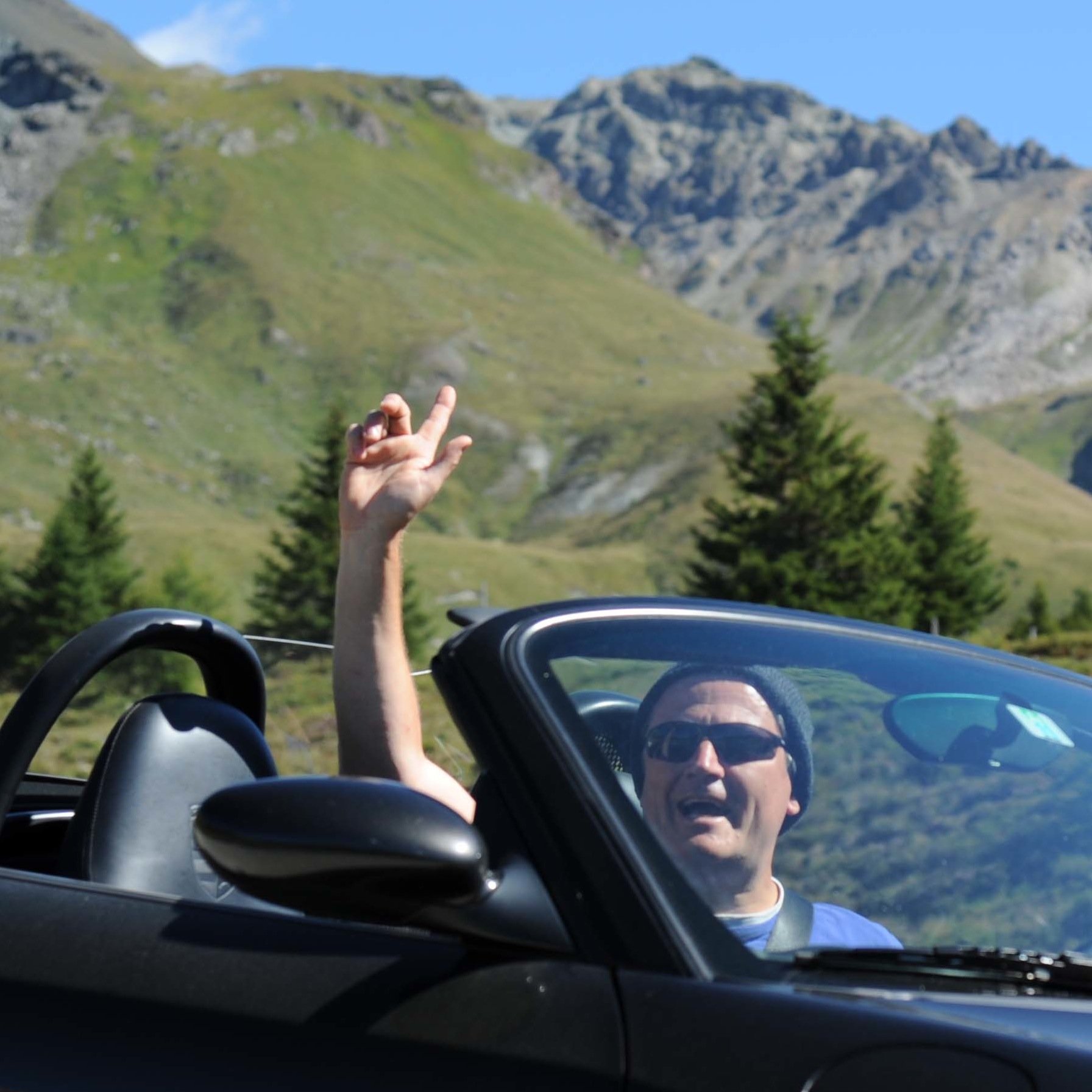 sportscarguide's profile picture. 