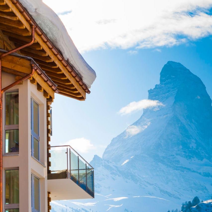 Luxury catered ski chalets and self-catered holiday apartments in Zermatt, Switzerland with magnificent views of the famous Matterhorn.