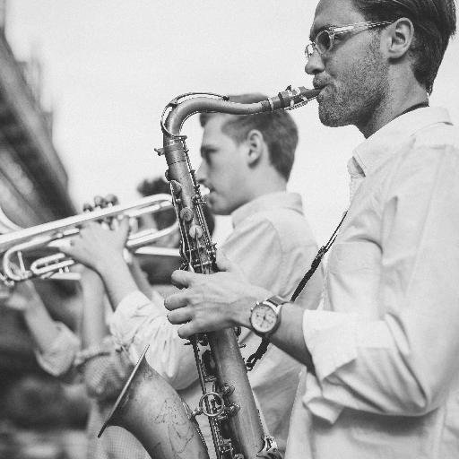 Jazz and commercial woodwind player