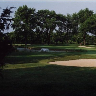 Beautifully manicured golf course located on the shores of Lake Erie.  Established in 1926, Erie Shores has always been a staple for the Leamington community.