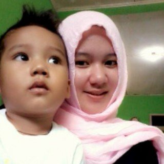 rismaarby's profile picture. 