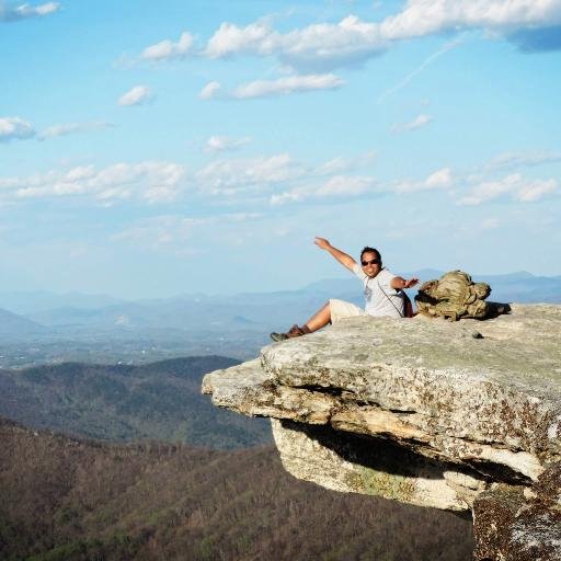 Engineering Manager by trade, into hiking/backpacking, oil painting, photography, soccer(LFC), cricket(Go India), poker and everything under the sun