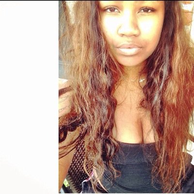 worthTHE_waitE's profile picture. A happy Humanitarian. The Nugget of Wisdom. & Education begins when you experience Life.