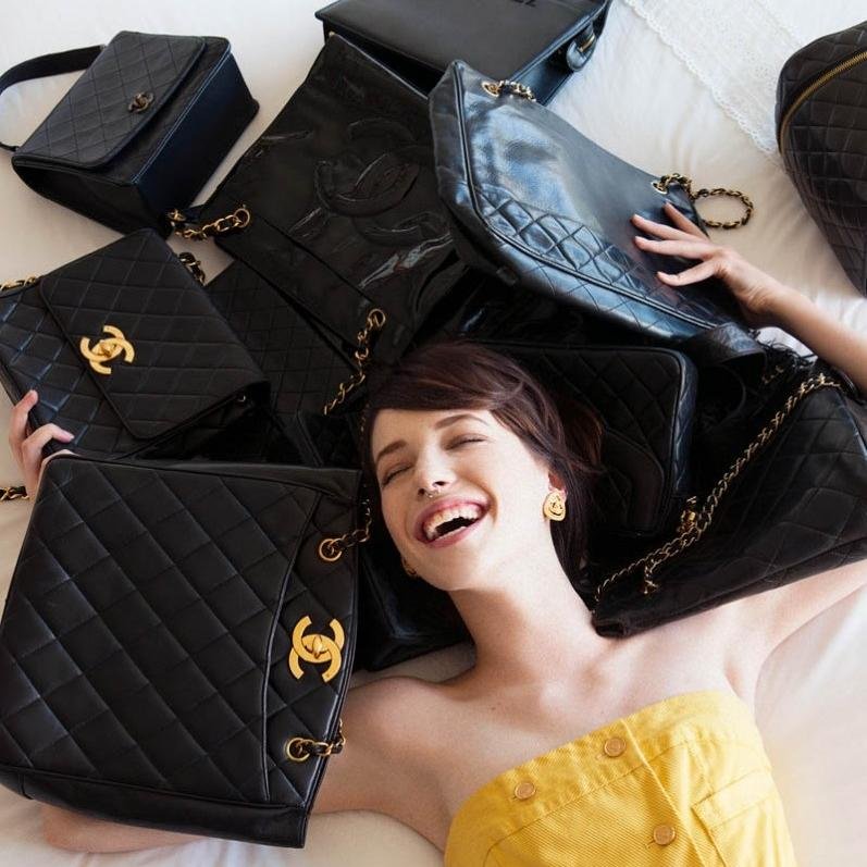 Super consumidora em fase de desapego fashion. Aproveitem minhas ofertas, tenho muitos produtos bacanas... e tá tudo a preço de banana!!! #brechó