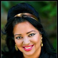 Professional Entertainment Networking. Former Congress Volunteer. Visual Artist, World Traveler.