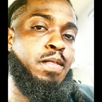 ( Dr3ad H3ad ) Love it or hate it the underdog is going to be on top.