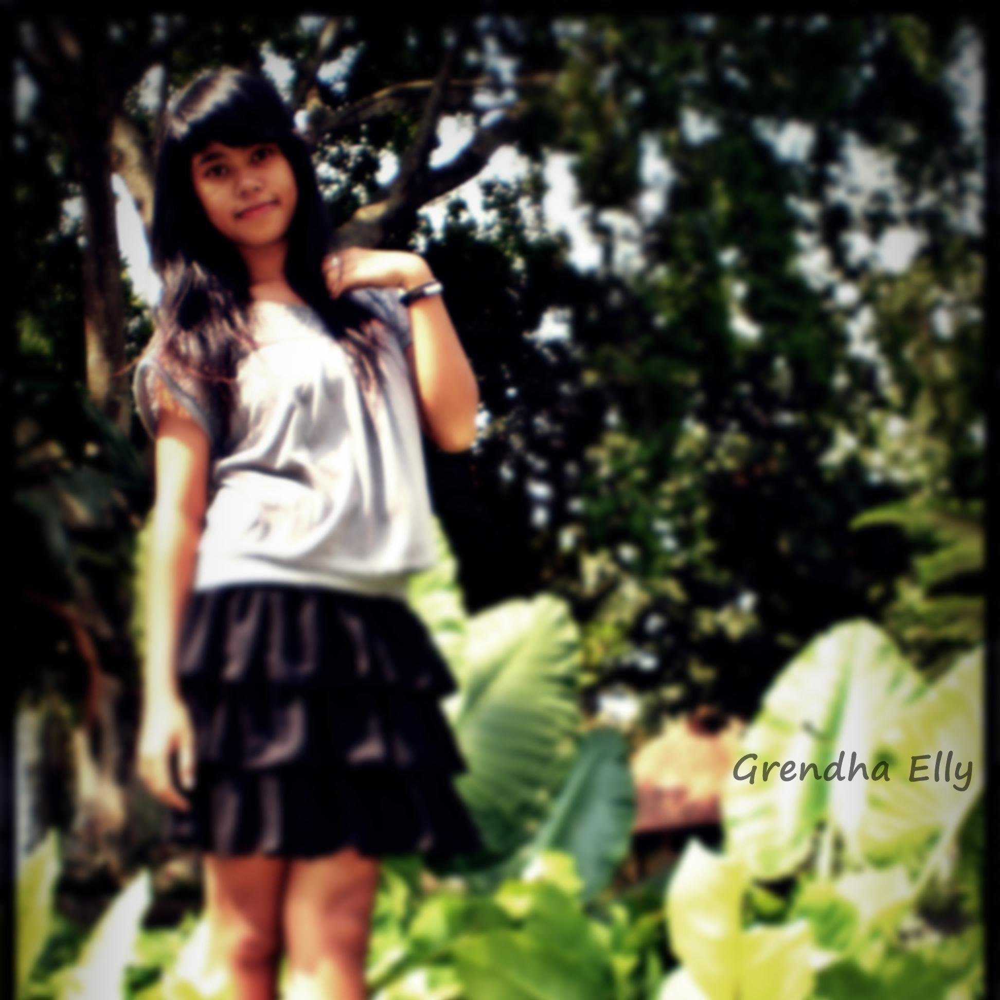 grendha_elly's profile picture. Follback?mantion :)