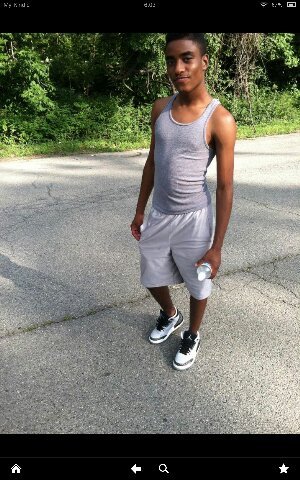 follow me && ill follow back   kik-flyshxtonly23    instagram- 4Eva_flee