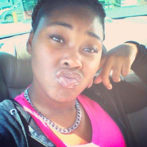 #Team90'sBABY , I dont Fw Evrybody .. period point blank .. The people aint Nevr been real .. I got a few Real we Family by Loyalty we related ..