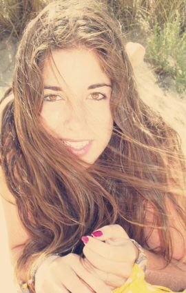 Estudiante de Biología en la US.Cada día más feliz gracias a la gente que tengo a mi lado.18 ∞