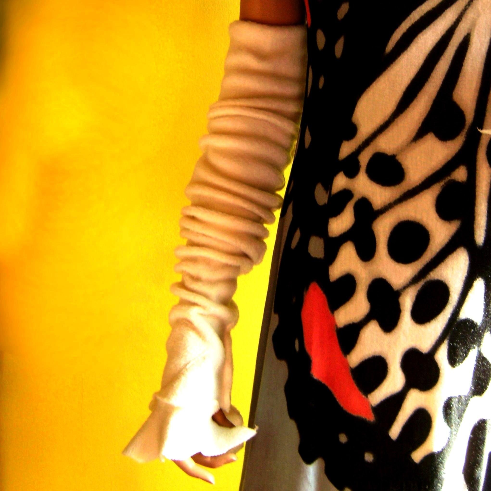 ElvinArmWarmers's profile picture. inspired by flower petals