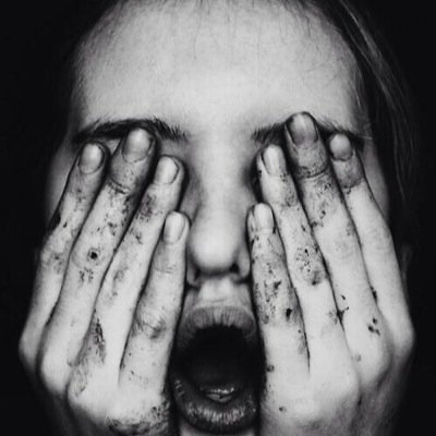 deseperee's profile picture. Perdu dans mon malheur.