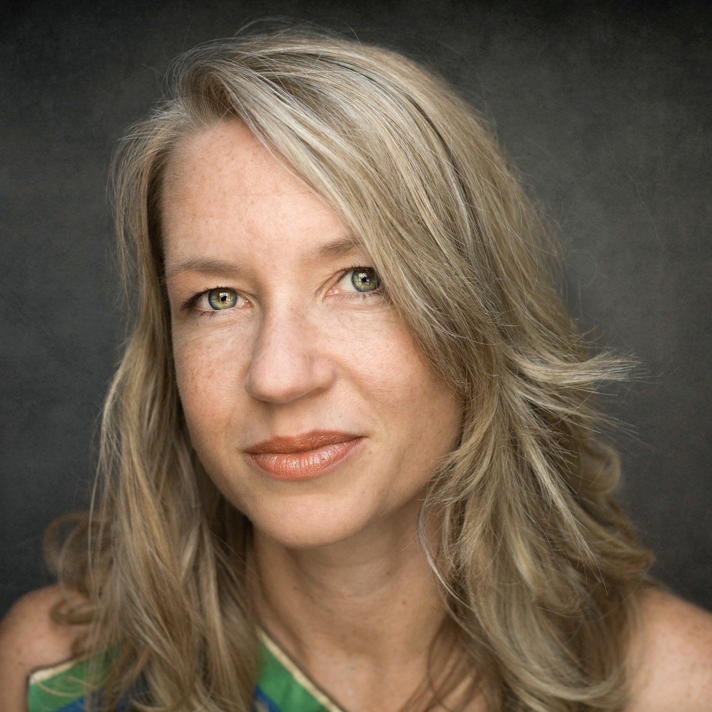 Poet, professor, parent to a toddler. Weaver of science and poetry. Author of Many Small Fires: Poems (Black Lawrence Press, February 2015).