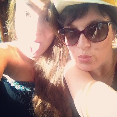 LeeaPaulo's profile picture. 