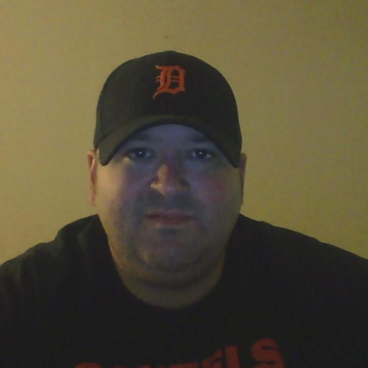 Nuclear Security Officer. Lifelong Tigers and Lions fan. Gemini.