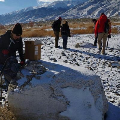 rocksnruns's profile picture. Geobiologist. Ultra runner. Opinions are my own, even the bad ones