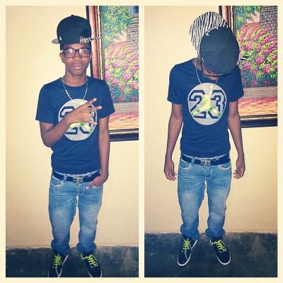 Como El publiico 
Lo Piidiio 
The Black Is Back