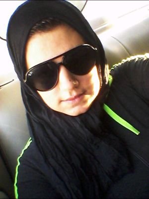‏‏‏‏‏‏‏‏‏‏‏‏‏‏‏‏‏‏‏‏‏‏‏‏‏‏‏‏‏‏‏‏‏{‏الــي اعــز صــديقــه وحبيبــه علـى قلبــ♥ــﮯ }  ‏اذكرينــي في شتات العابرين في كلام الناطقين اذكريني لو نويتي تذكرين...؟ ِ